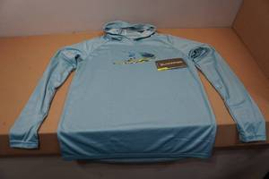 lot 35 image: Blackfish Guide Mens UPFCooling Hooded Long Sleeve - Small