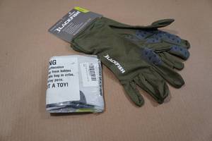 lot 45 image: 2 Sets of Blackfish Guide Shade Gloves - XL