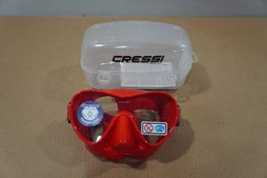 lot 111 image: Cressi F1 Frameless Mask
