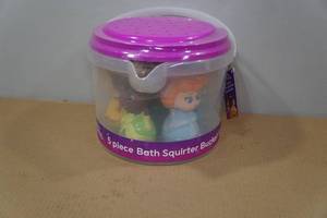 lot 122 image: 5-Piece Disney Princess Bath Squirter Bucket Set