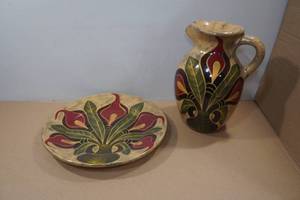 lot 185 image: Large Decorative Clay Plate and Vase