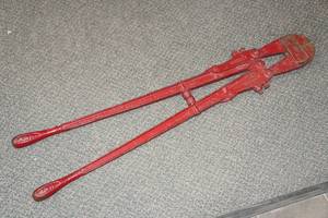 lot 214 image: Vintage HK Porter 36 Firemans Bolt Cutters