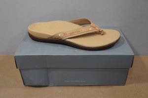 lot 223 image: Vionic Tide Womens Post Toe Sandals - Size 9