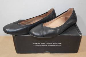 lot 227 image: Vionic Womens Carroll Ballet Flats -Size 9