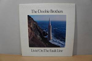 lot 102P image: The Doobie Brothers Livin on the Fault Line Vinyl Record