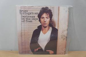 lot 100N image: Bruce Springsteen Darkness on the Edge of Town Vinyl Record