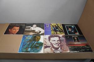 lot 103 image: 7 Frank Sinatra Vinyl Records