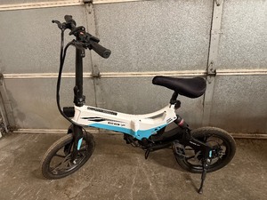 lot 49A image: Swagtron Electric Bike