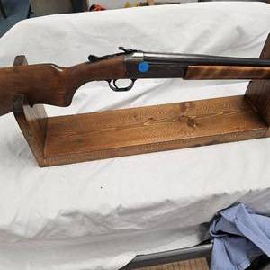 lot 5 image: J. Stevens 20ga, Single Shot Shotgun