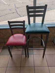 lot 13 image: COMMERCIAL RESTAURANT DINING CHAIRS (2) GREEN & RED