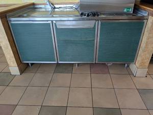 lot 21 image: COMMERCIAL RESTAURANT BEVERAGE DISPENSER CABINET