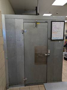 NORLAKE WALK-IN REFRIGERATOR UNIT