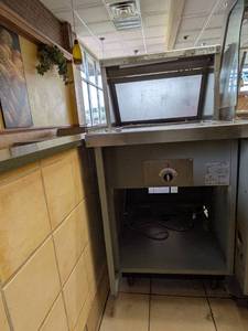 lot 34 image: DUKE STAINLESS STEEL FOOD WARMER STEAM TABLE