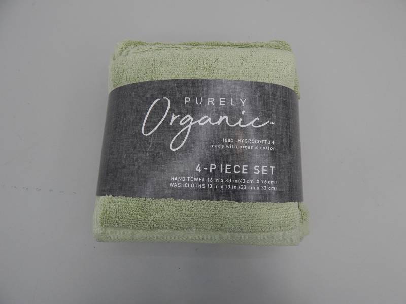 lot 147 image: 4-Piece Hand Towel Set