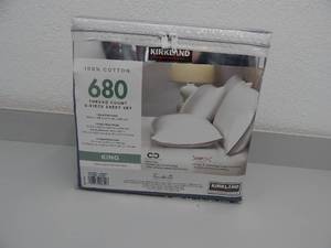lot 77 image: King 100% Cotton 6 Piece Sheet Set