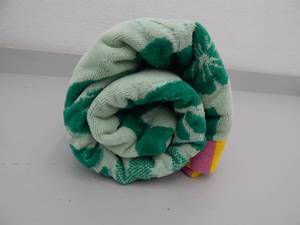 lot 97 image: Beach Towel