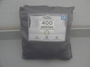lot 144 image: Queen 6 Piece Egyptian Cotton Sheet Set