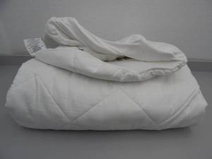 lot 162 image: Seal King Mattress Pad