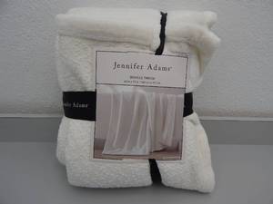 lot 177 image: Reversable Throw Blanket
