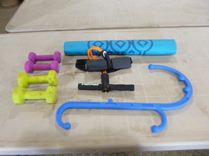 lot 47 image: Fitness Items
