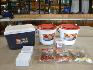 lot 55 image: Fishing Items