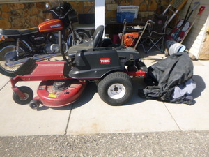 Toro Time Cutter Z4200 Zero-Turn Riding Lawn Mower