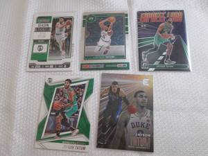 lot 49 image: Jayson Tatum Cards...