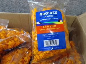 lot 117 image: 12- 2.75 oz  Argires Savory Hot Che...