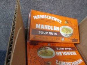 lot 124 image: 12- 1 oz Mandlen Soup Nuts...