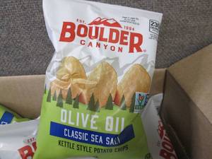 lot 128 image: Case of 1.5 oz Bags Boulder Canyon ...