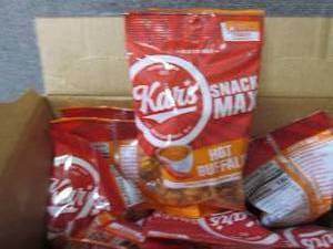 lot 144 image: 12- 4 oz Kars Hot Buffalo Snack Mi...
