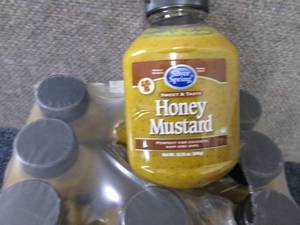 lot 183 image: 9- 10.25 oz Silver Springs Honey Mu...