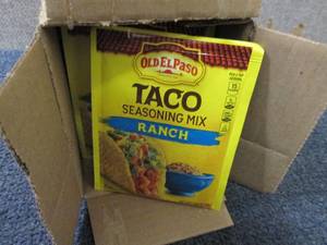 lot 190 image: 32- .85 oz Old El Paso Ranch Taco S...