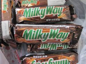 lot 207 image: 12- 1.84 oz Milky Way Bars...