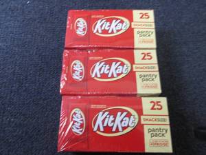 lot 221 image: 3- 12.25 oz KitKat Pantry Packs...