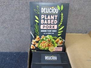 lot 252 image: 5- 4.94 oz Deliciou Plant Based Por...