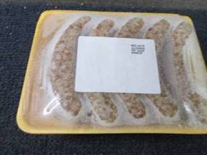 lot 308 image: CC 2.5 lb FROZEN Traditional Bratwu...