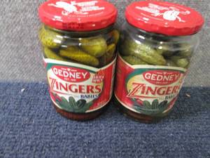 lot 322 image: 2- 24 oz Gedney Zingers Dill Babies...