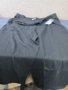 lot 351 image: 2X Mens Wide Leg Knit Pants Retail...