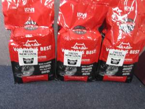 lot 362 image: 3- 8 lb Bags Worlds Best Cat Litte...