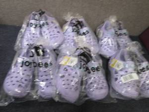 lot 374 image: 6 pr Joybees Kids Shoes Size 2, 13,...