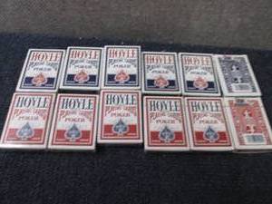lot 385 image: 12 Sealed Hoyle Poker Playing Cards...