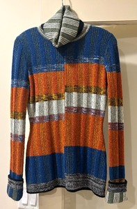 lot 47 image: 100% Wool Plaited Rib Striped Size Medium Sweater