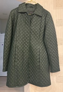lot 70 image: Forest Green Quilted Leather Size Medium Coat by Neiman Marcus Leather Collection