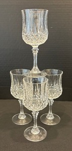lot 96 image: Classy Crystal Stemware