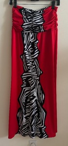 lot 117 image: Vibrant Size Small Dress by Venus