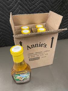 lot 36 image: AL5 - Set of 6 Annies Shiitake Sesame Vinaigrette Bottles