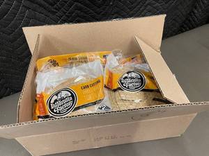 lot 41 image: CO3 - La Tortilla Factory Carb Cutting Whole Wheat Tortillas