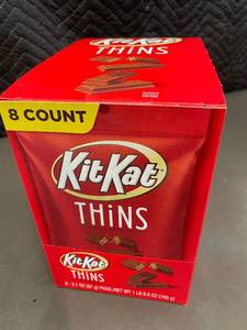 lot 48 image: IA 1 - Kit Kat Thins 8-Pack 1 lb 8.8 oz Chocolate Wafers