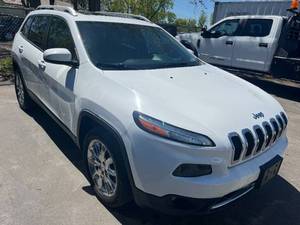 lot 6 image: 2015 Jeep Cherokee Limited 4x4